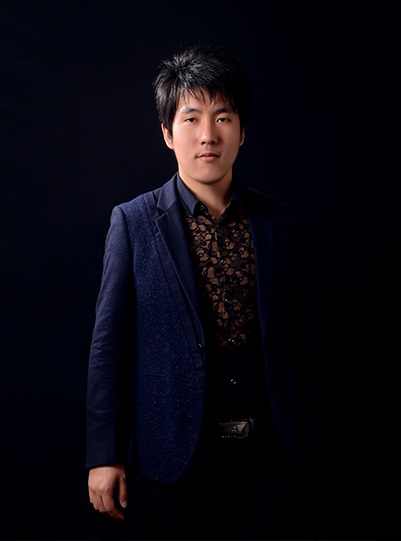 設計總監(jiān)   李峰