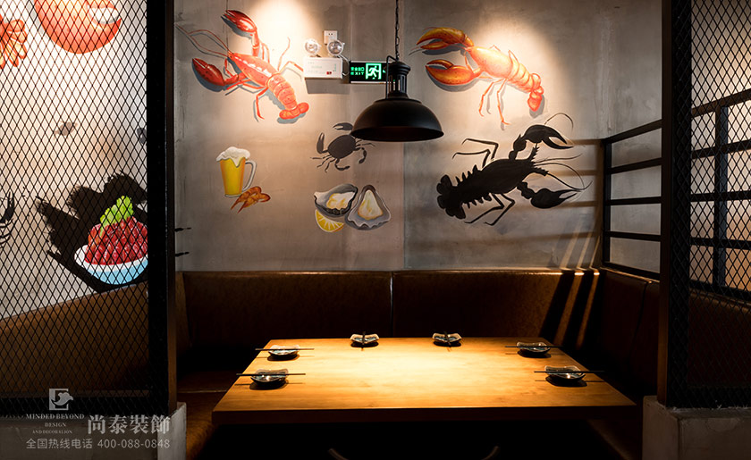 120平米網(wǎng)紅餐飲店裝修實(shí)景圖-與蝦邂逅