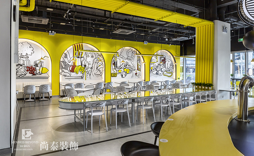300平米深圳泰式餐廳餐飲店裝修實(shí)景案例